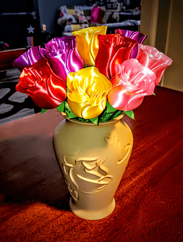 Beautiful Rose w Stem - International Woman’s Day - Image 7