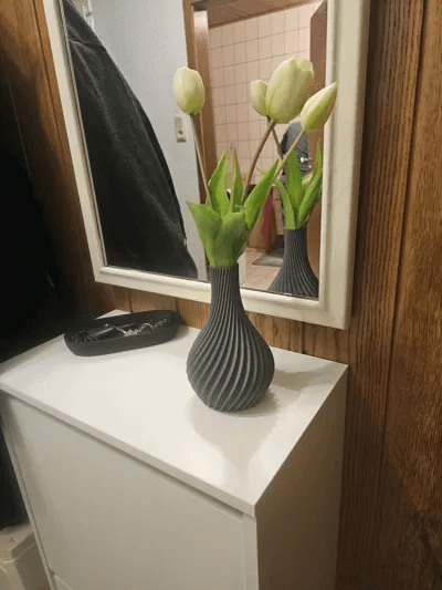 Vase - Twirl Essence - Image 3