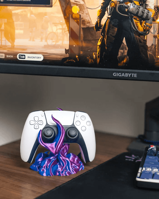 Caster Grip - Controller Holder - Image 1